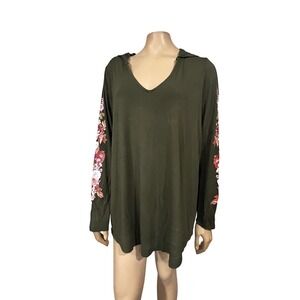 Torrid Super Soft Knits Olive Green Floral Embroidered Hoodie Top Size 1 Plus